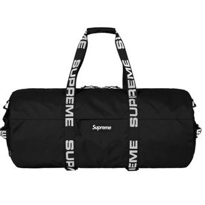 AUTHENTIC SUPREME large black duffle NEW